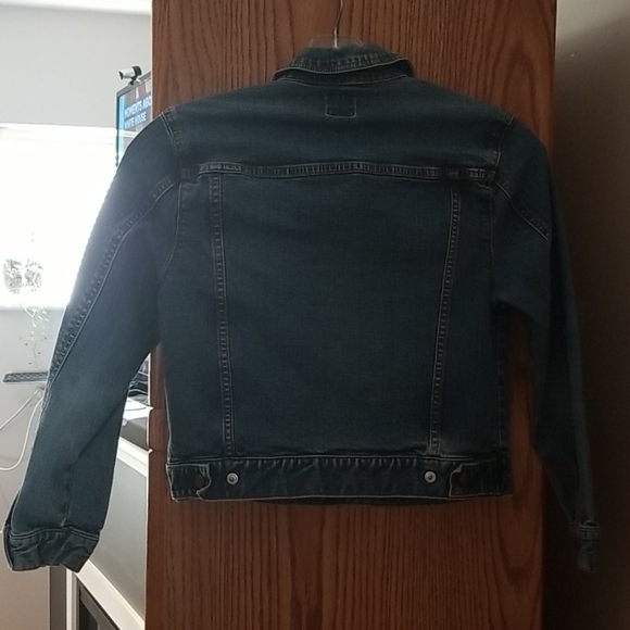 Child's denim jacket size M - Picture 2 of 3